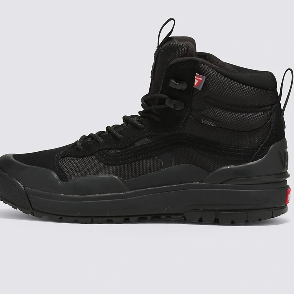 Vans Men’s Ultrarange Exo Black/Black VN0A4BVSBKA Boots Sneakers
